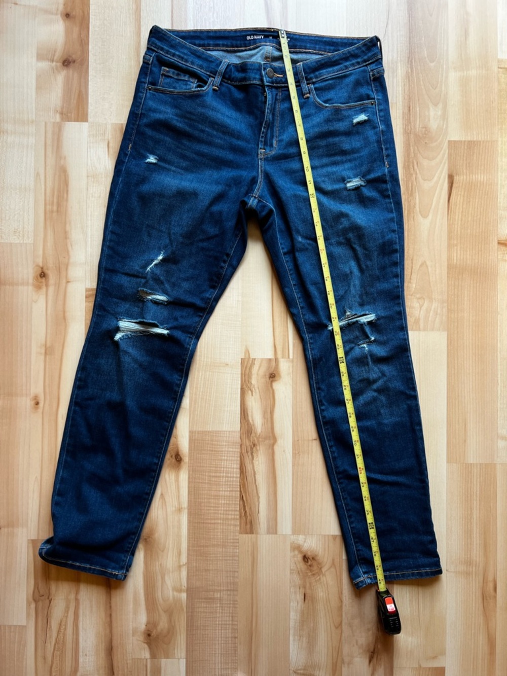 Old Navy Women’s Distressed Slim Straight Jeans in Dark Blue